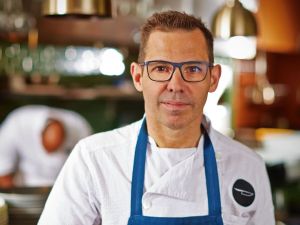 Oo-ee-oo I look just like Buddy Holly; Oh-oh, and you're Mary Tyler Moore... ♫